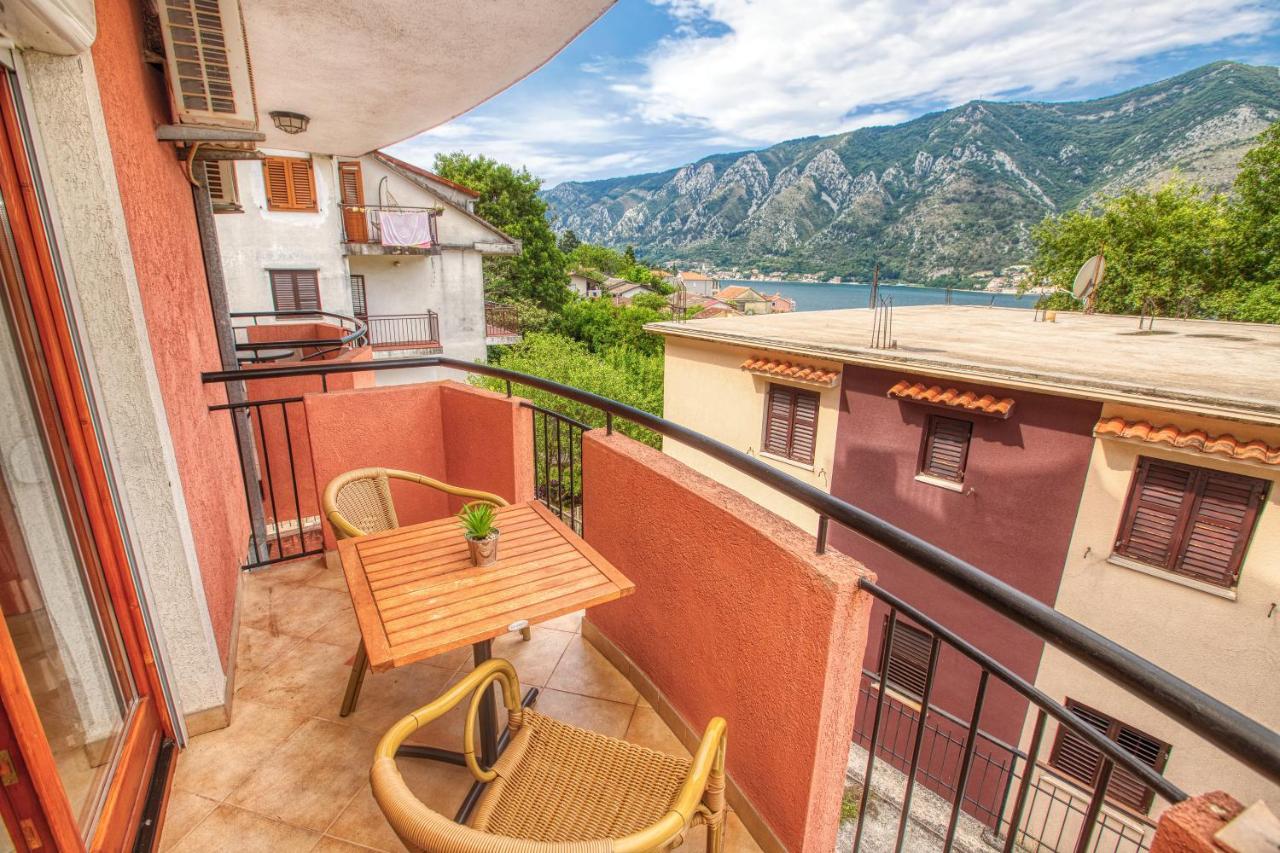 Apartments Donkovic Kotor Eksteriør bilde