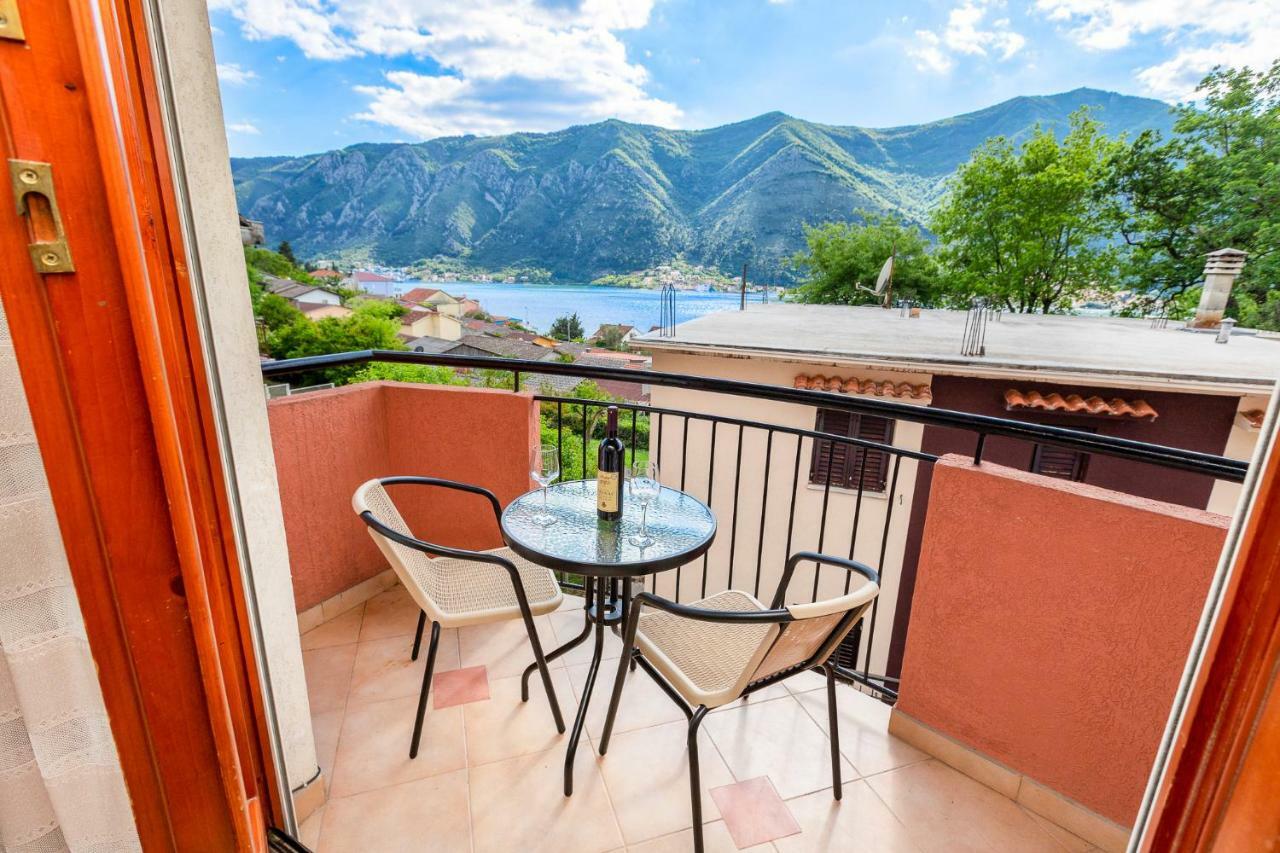Apartments Donkovic Kotor Eksteriør bilde