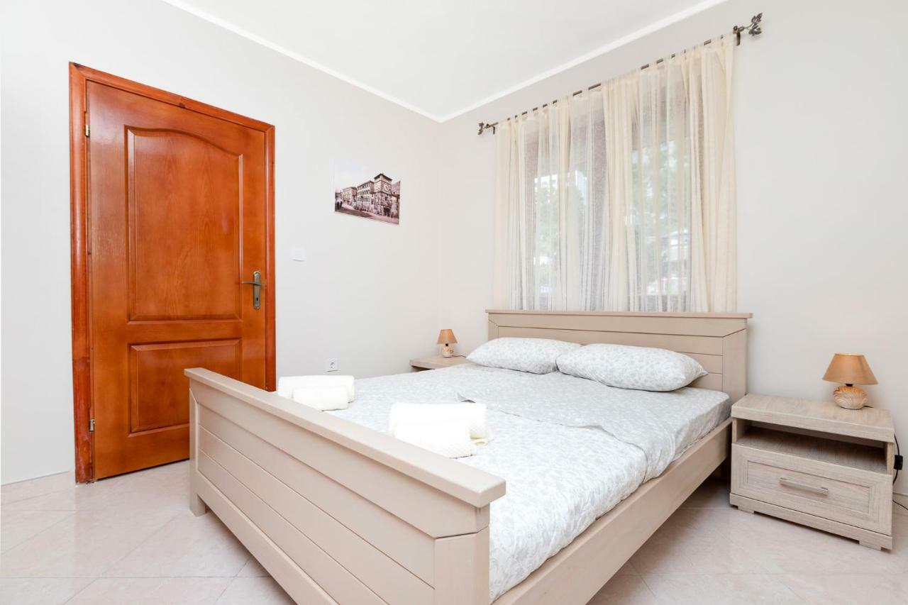 Apartments Donkovic Kotor Eksteriør bilde
