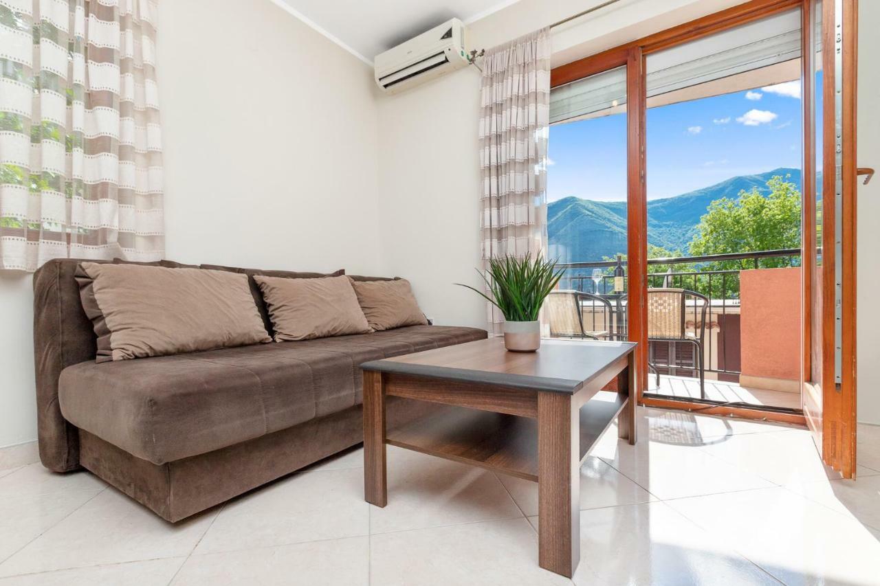 Apartments Donkovic Kotor Eksteriør bilde